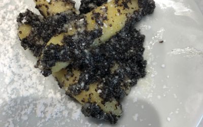 Gewutzelte Mohnnudeln